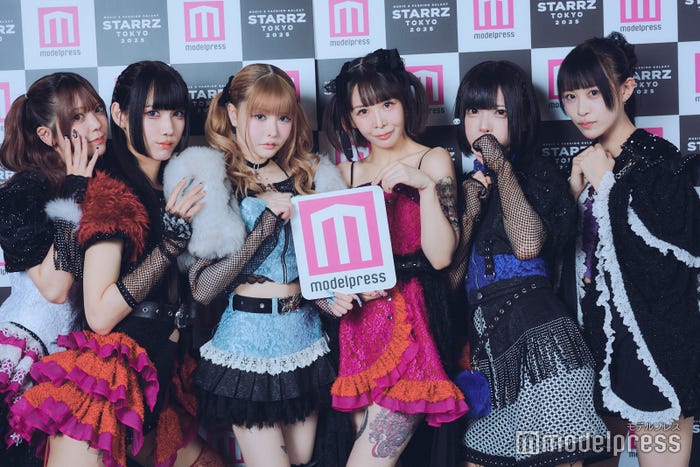 (左から)天國3ゅ姫、千椿真夢、戦慄かなの、大森靖子、猫猫猫はう、荼緒あいみ/ZOCX(C)モデルプレス