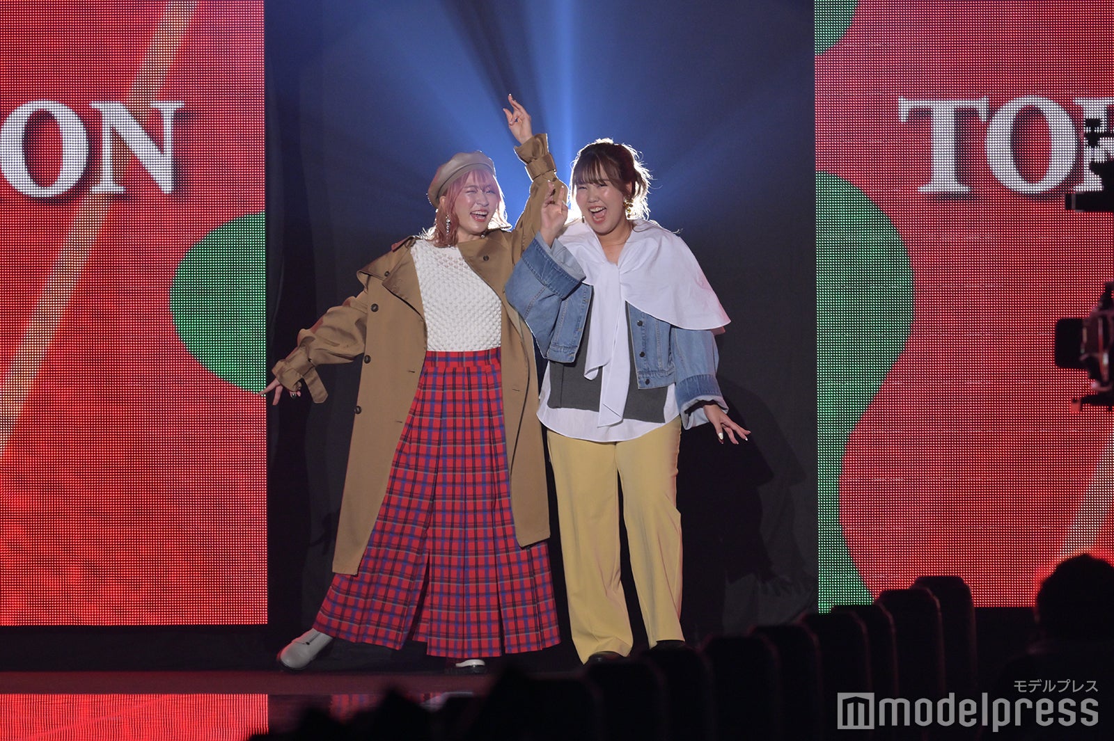 （C）モデルプレス