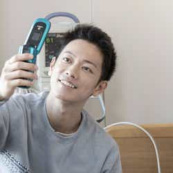 モデルプレス - 佐藤健が“自撮り”に込めた想いとは<8年越しの花嫁 奇跡の実話>
