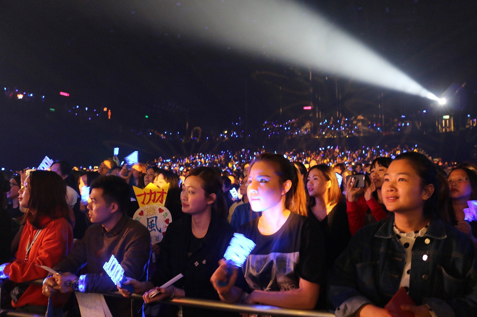 「LIVE TOUR 2018 “100”」香港公演の様子（提供写真）