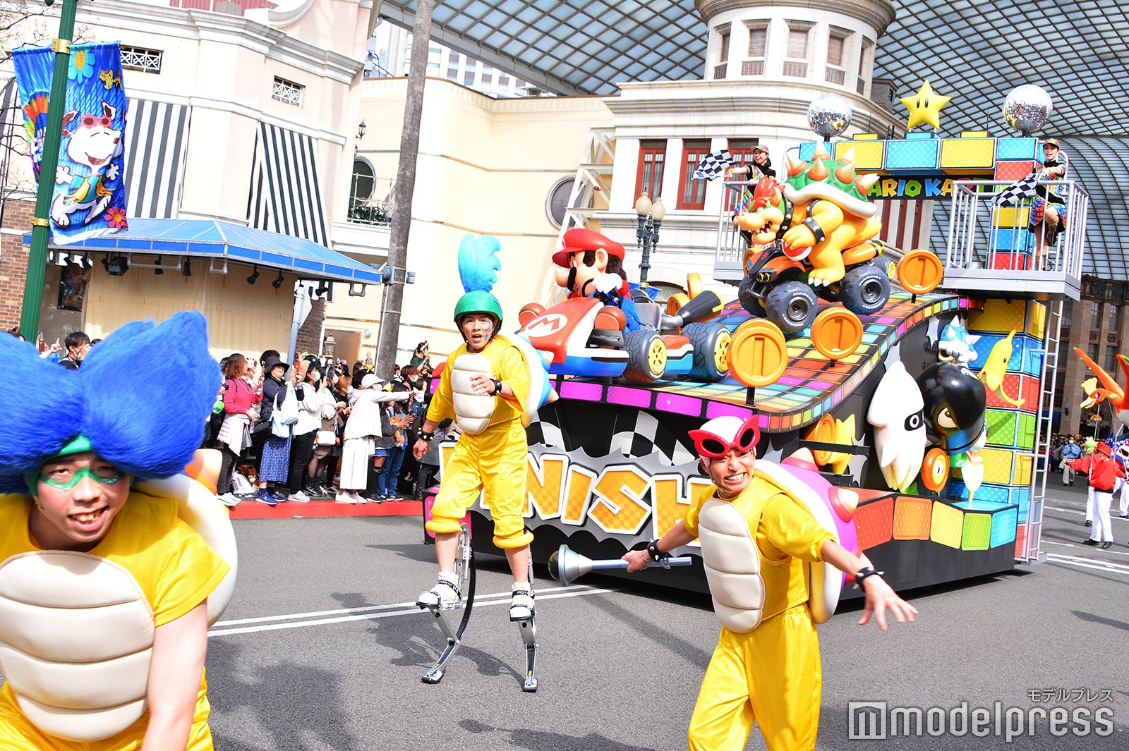 NO LIMIT！パレード（C）モデルプレス