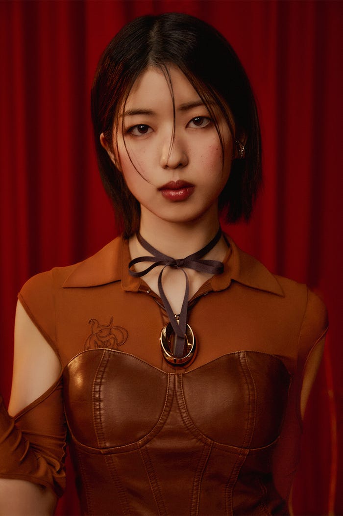 IS:SUE/YUUKI(田中優希)(C)LAPONE GIRLS