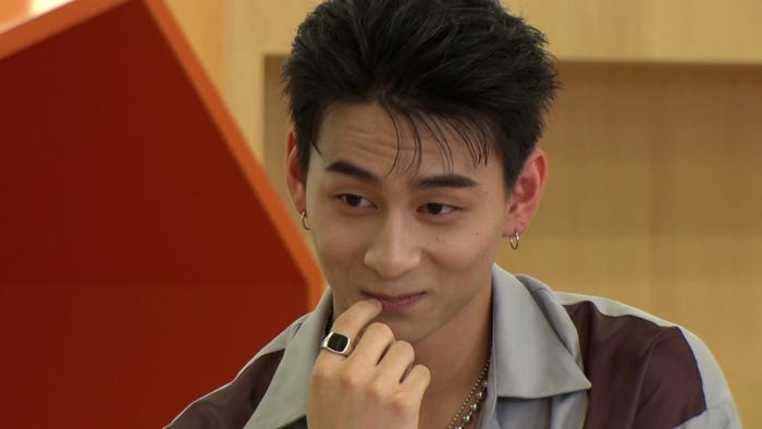 西洸人(C)吉本興業