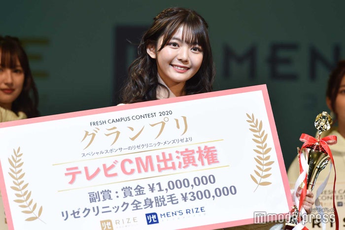 石川真衣さん(C)モデルプレス