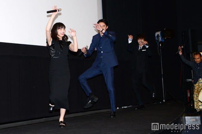 (左より)小松菜奈、東出昌大、窪田正孝(C)モデルプレス