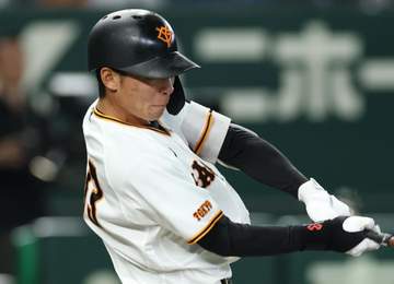 巨人が平山功太の支配下契約を発表 今季チームのオープン戦1号を放った若武者「7月までに絶対に支配下選手になりたいと思っていた」と決意新た