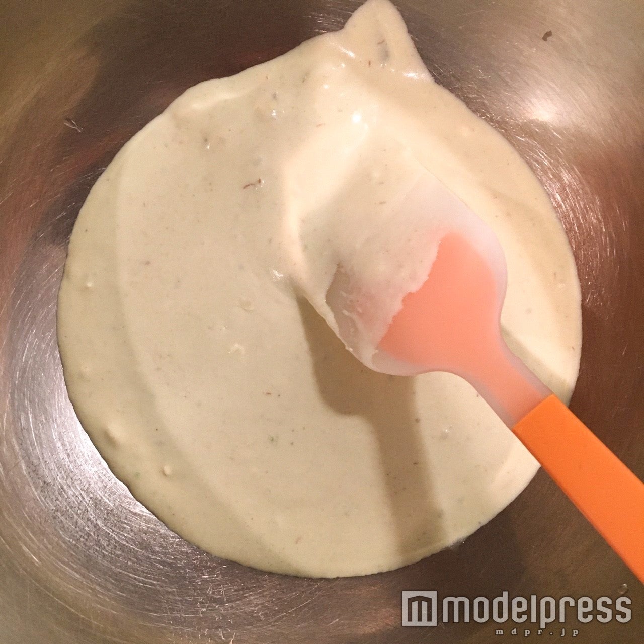 しっかり混ぜあわせて／画像提供：柏原歩