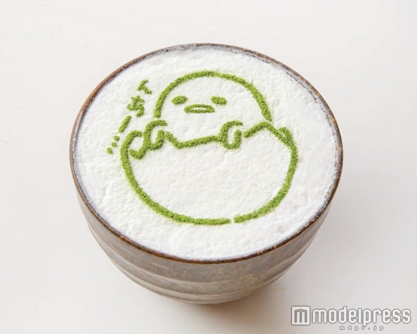 「ぐでらてアート抹茶らて（HOT）」600円（税抜）／画像提供：クリエイト・レストランツ