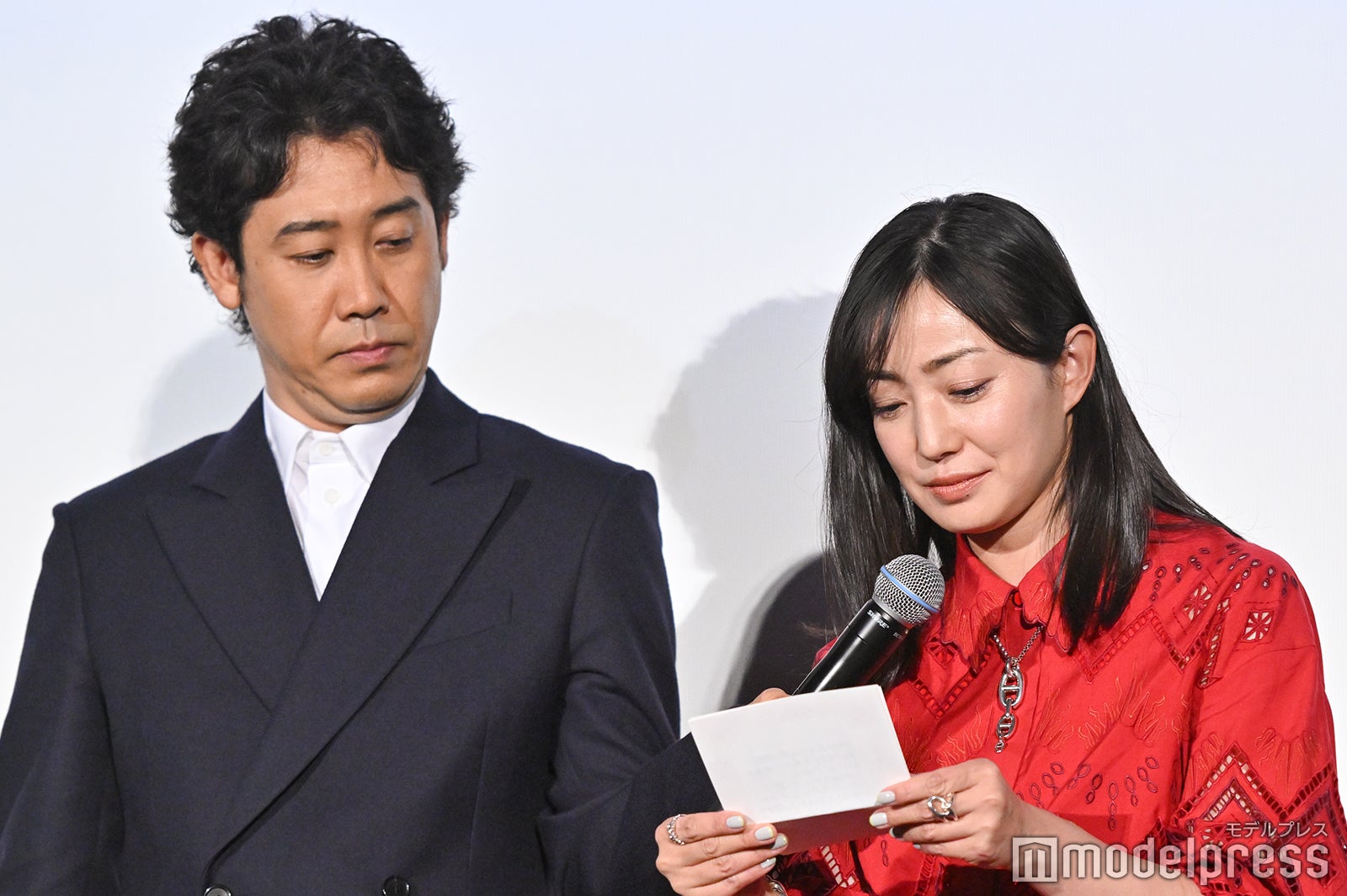 大泉洋、菅野美穂（C）モデルプレス