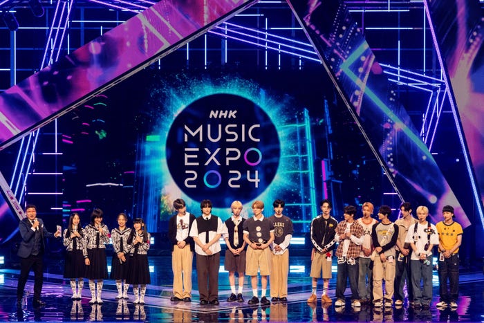 新しい学校のリーダーズ、TOMORROW X TOGETHER、ENHYPEN/モデルプレス独占カット(C)NHK