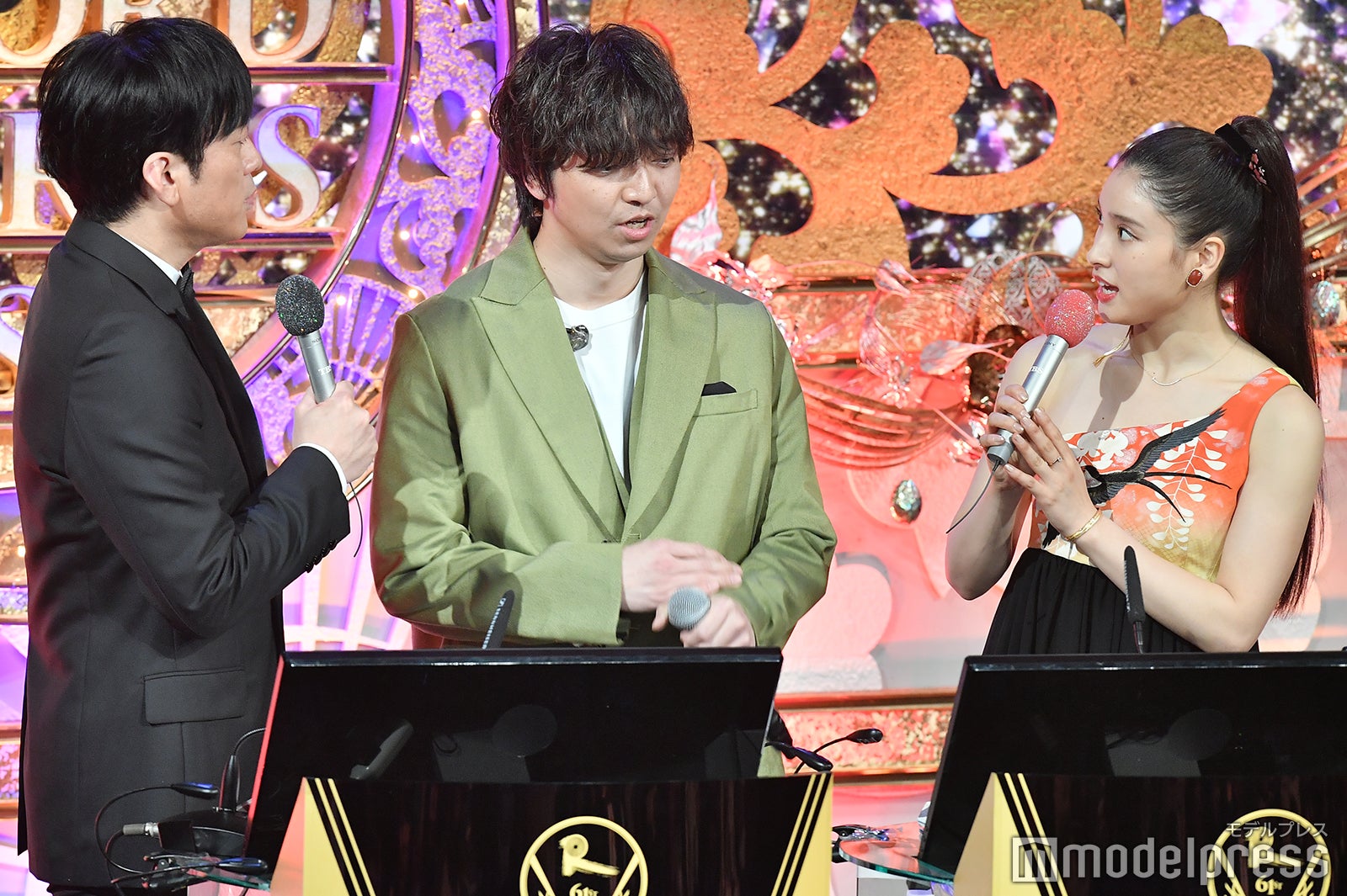 安住紳一郎、三浦大知、土屋太鳳（C）モデルプレス