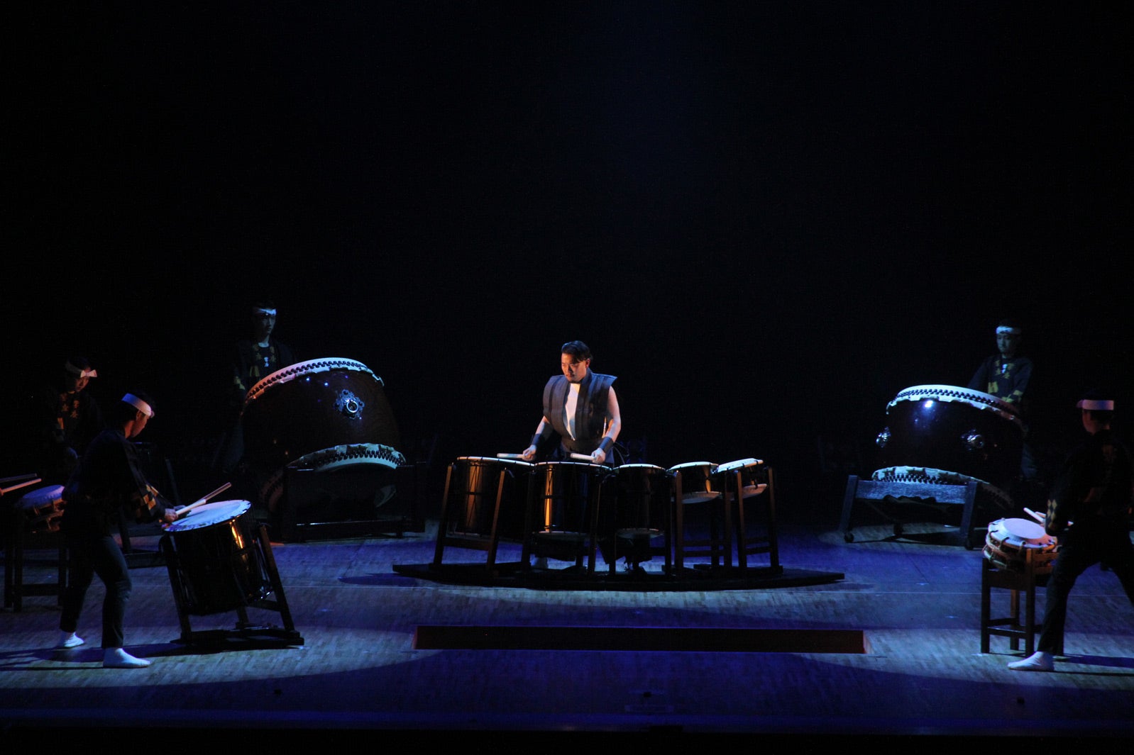 響座（提供写真）