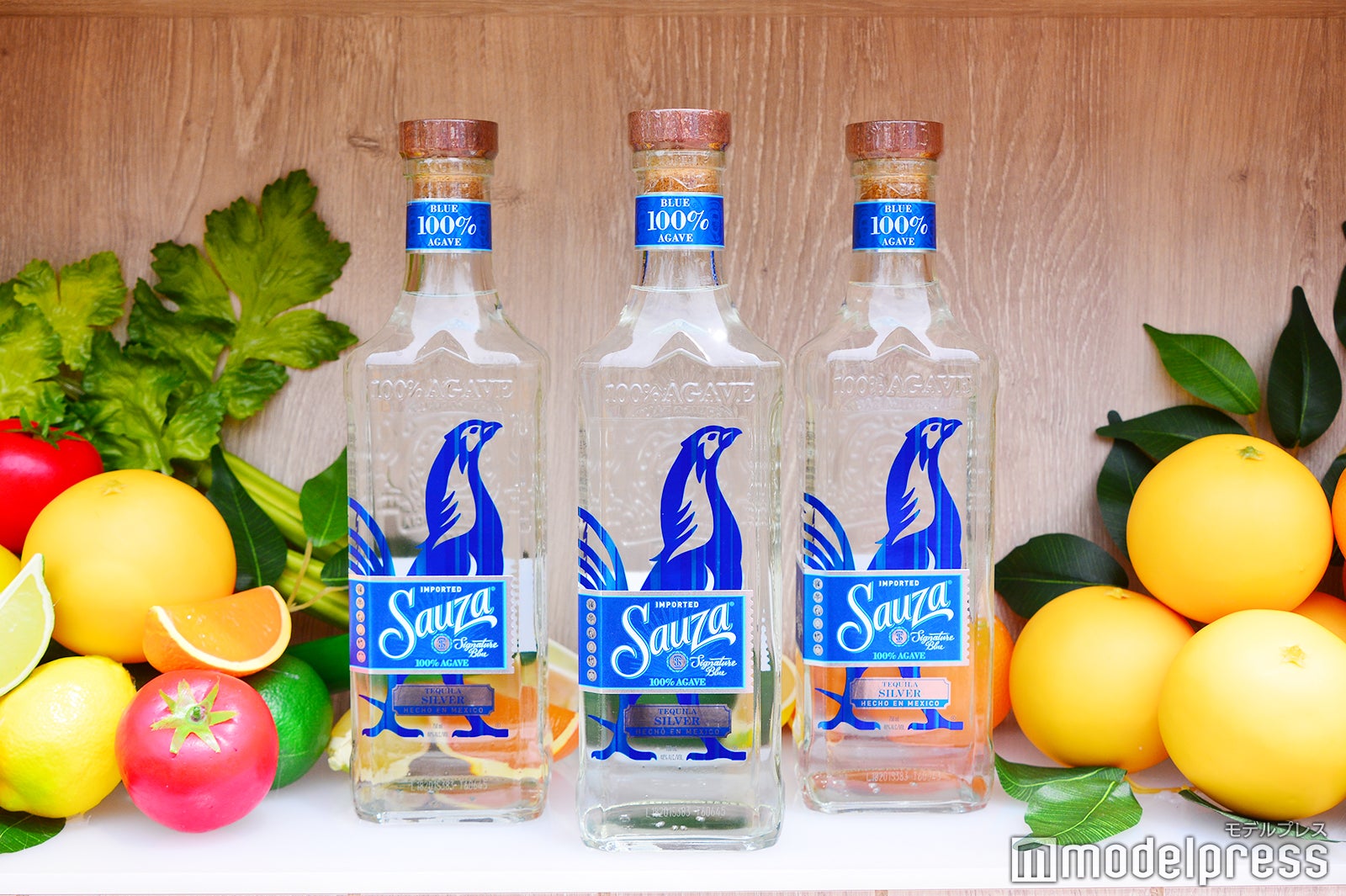 上質なブルーアガベの100％生搾りジュースを使用した「サウザブルー」（C）モデルプレス