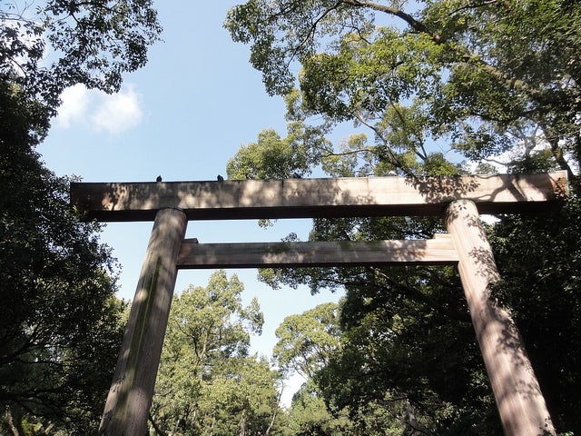 熱田神宮の鳥居／Photo by inazakira