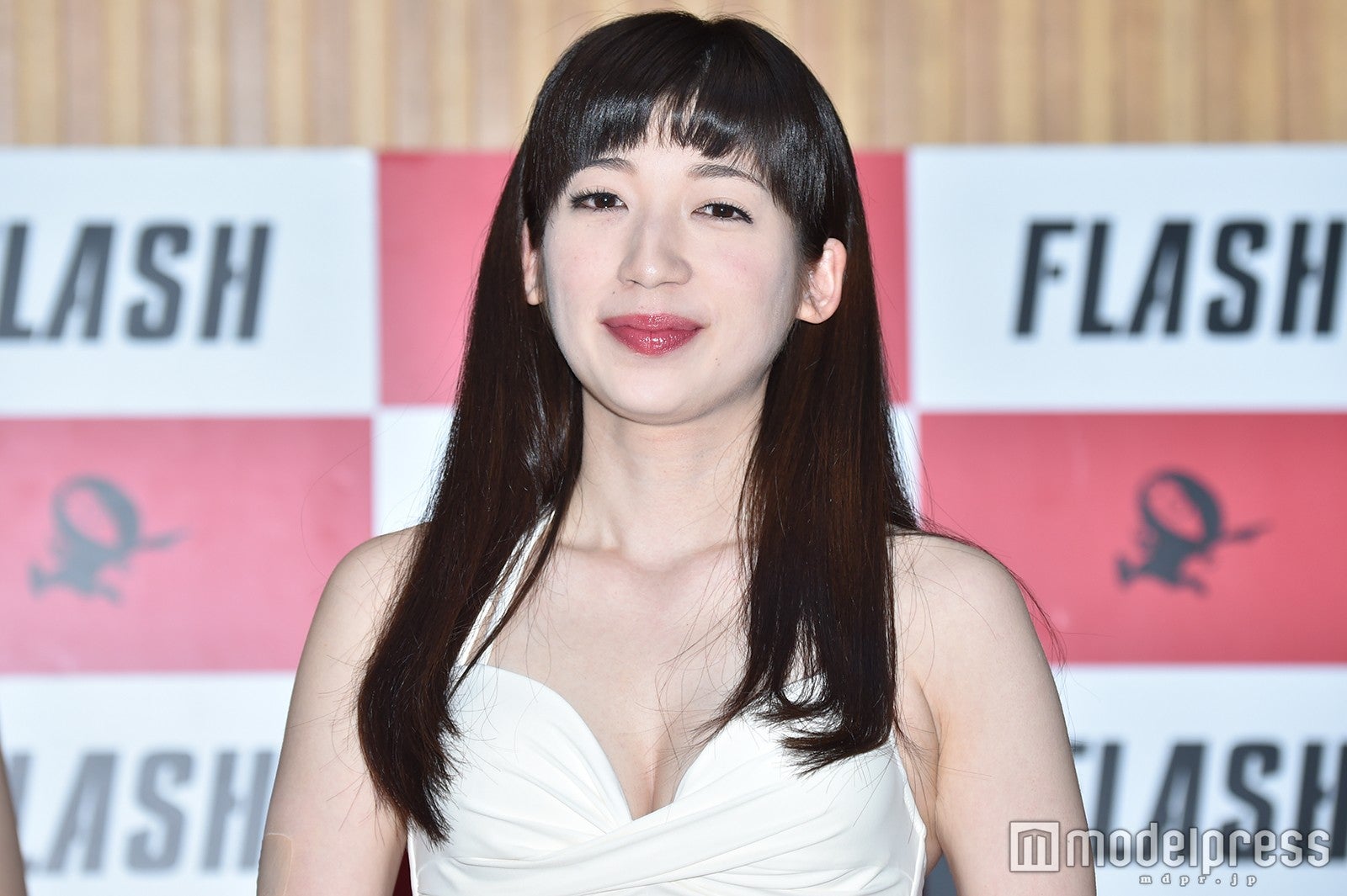 （C）モデルプレス