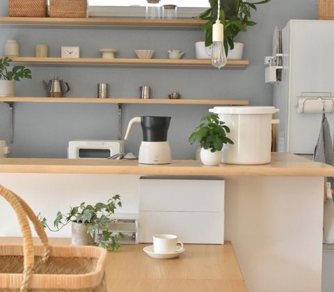北欧インテリアで揃えるおしゃれキッチン特集 優しい印象に仕上げるちょっとしたコツ モデルプレス