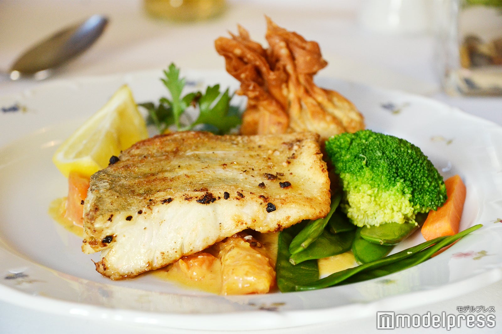 グモアケラー（C）モデルプレス