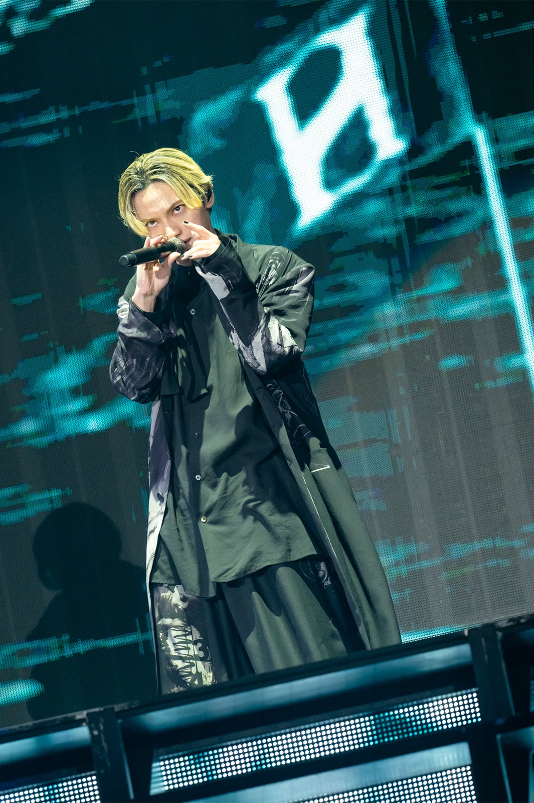 SKY-HI／撮影：田中聖太郎写真事務所