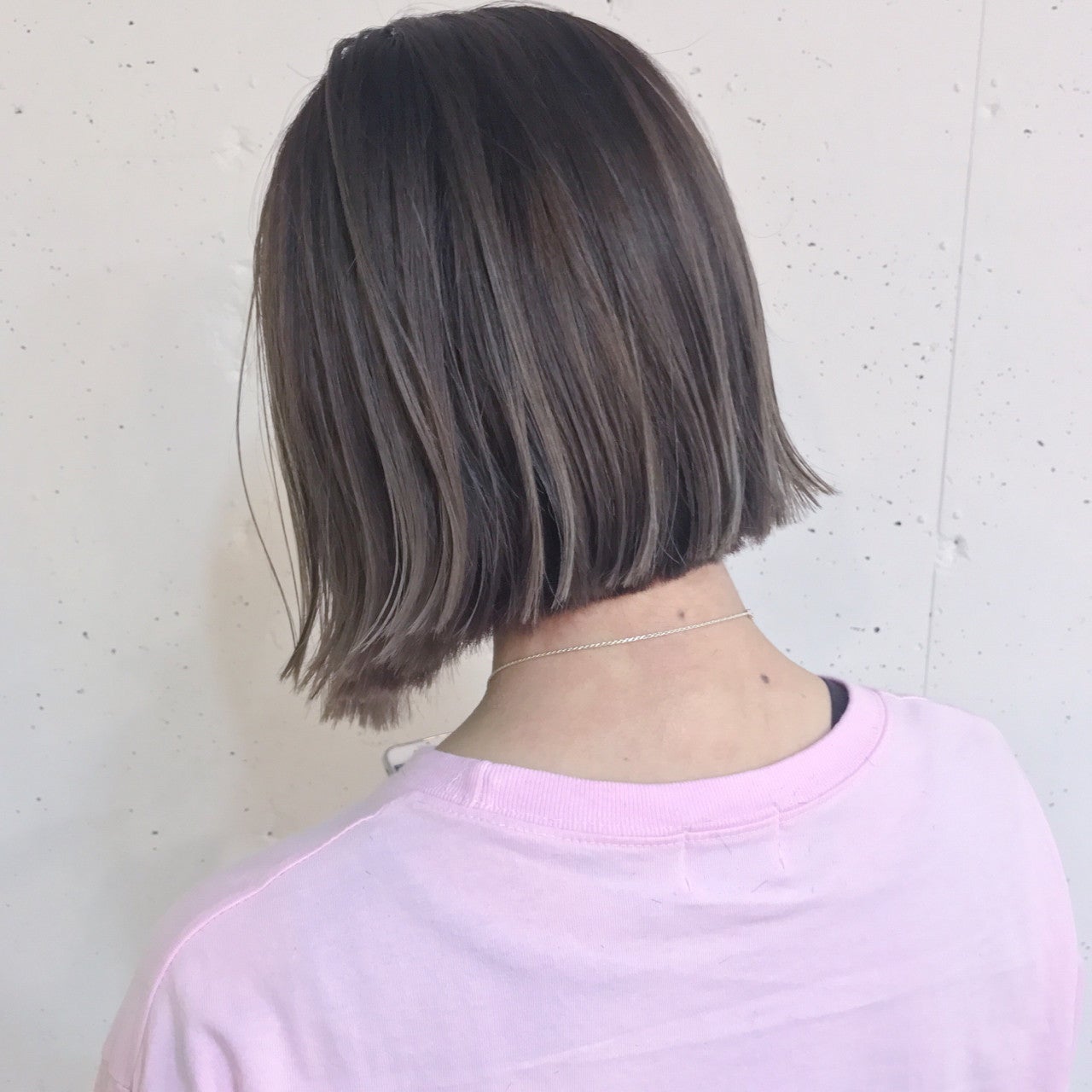 直毛さん必見！サラサラ直毛でも楽しめる簡単ヘアアレンジ モデルプレス