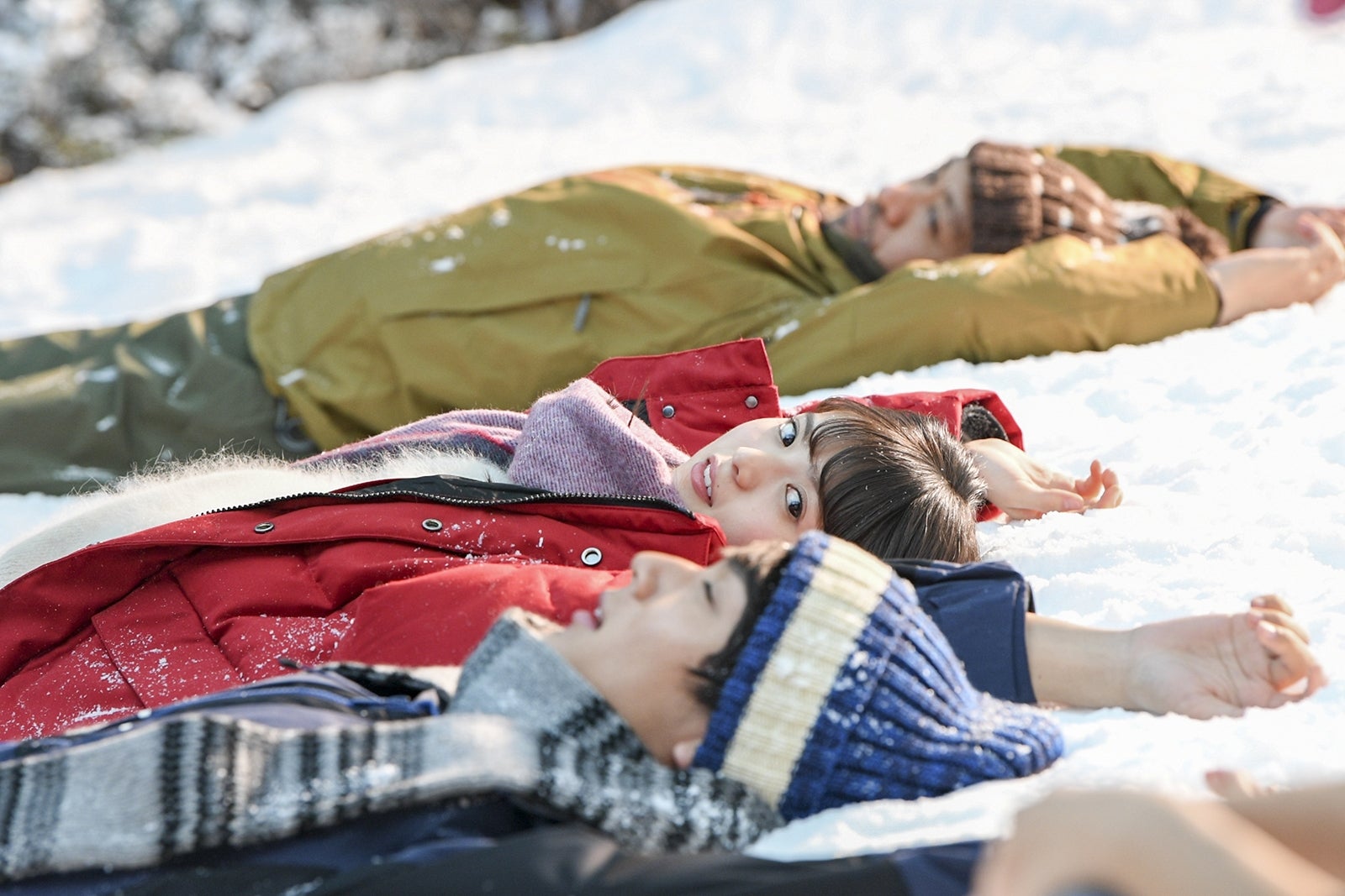 乃木坂46齋藤飛鳥、中川大志に「好き」と告白…「今の多いよー！」「冷たーい！」「もう、やったなー！」笑顔溢れる撮影エピソードも