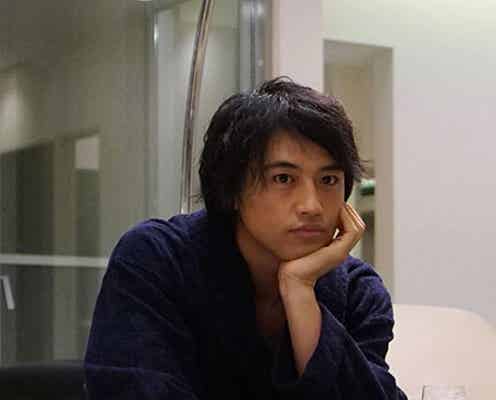 斎藤工、鍛え上げられた肉体を披露 男の色気を醸す