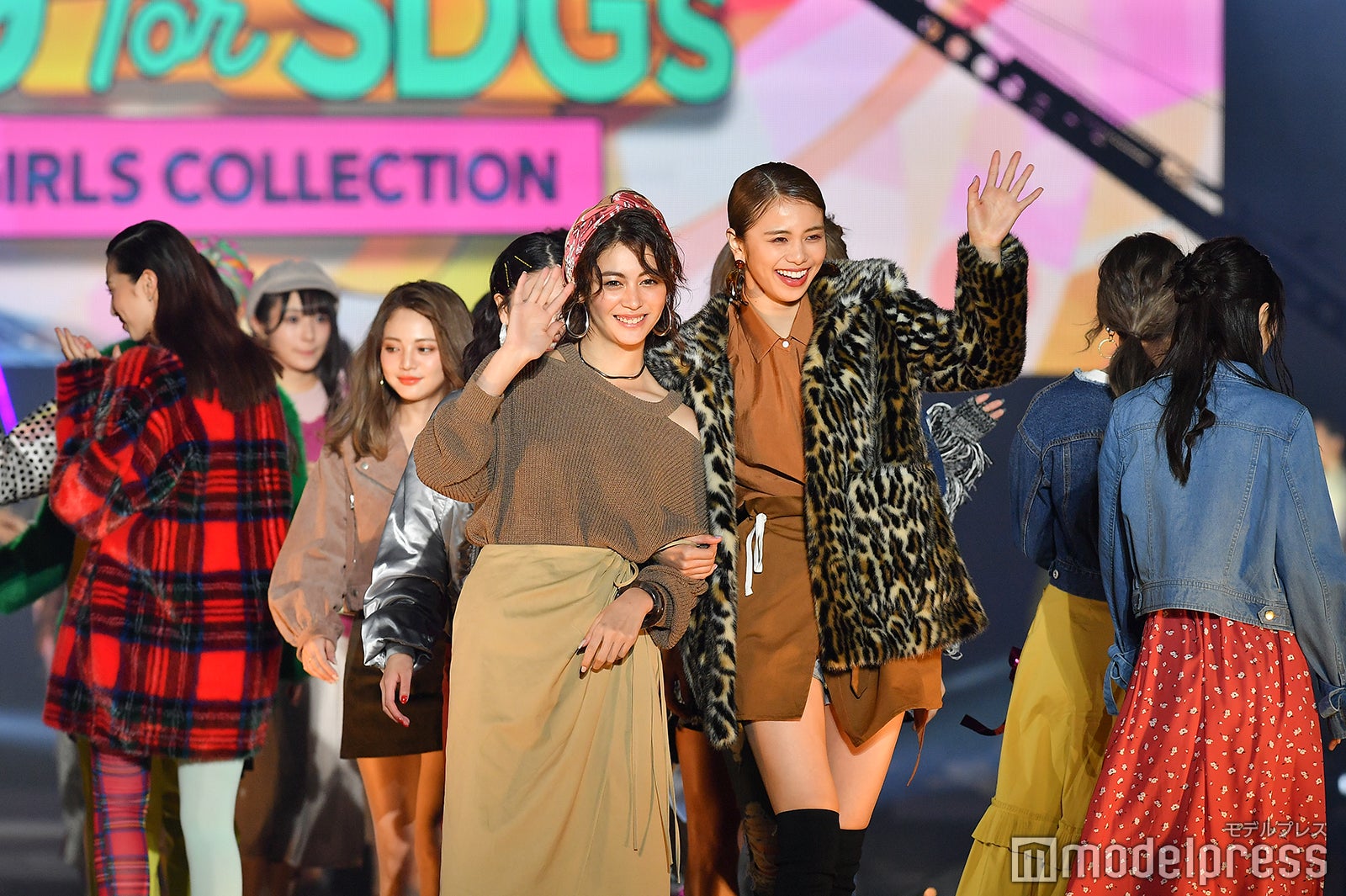 フィナーレの様子（C）モデルプレス