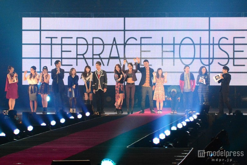 テラスハウス新旧メンバーが勢揃い　豪華なコラボに3万人大歓声
