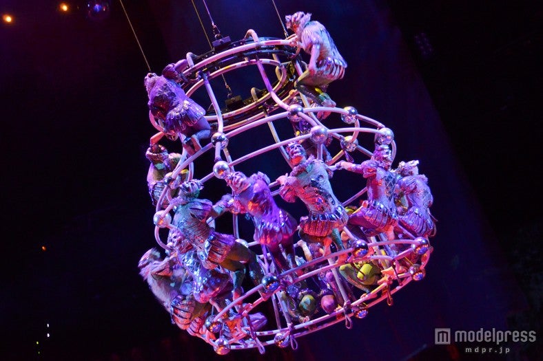 キャラクターごとに違う衣装にも注目