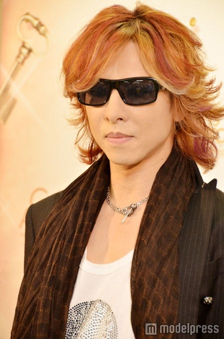 X JAPAN・YOSHIKI、小室哲哉と電話 KEIKOの病状を気遣う - モデルプレス