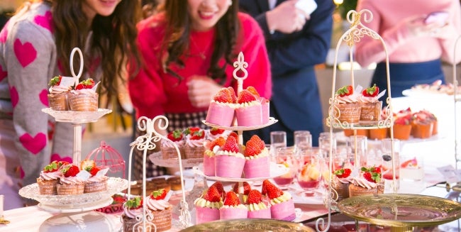 スイーツ＆サンドウィッチビュッフェ ～新・ホテルでいちご狩り～ #Cheeseaholic／画像提供：ニュー・オータニ