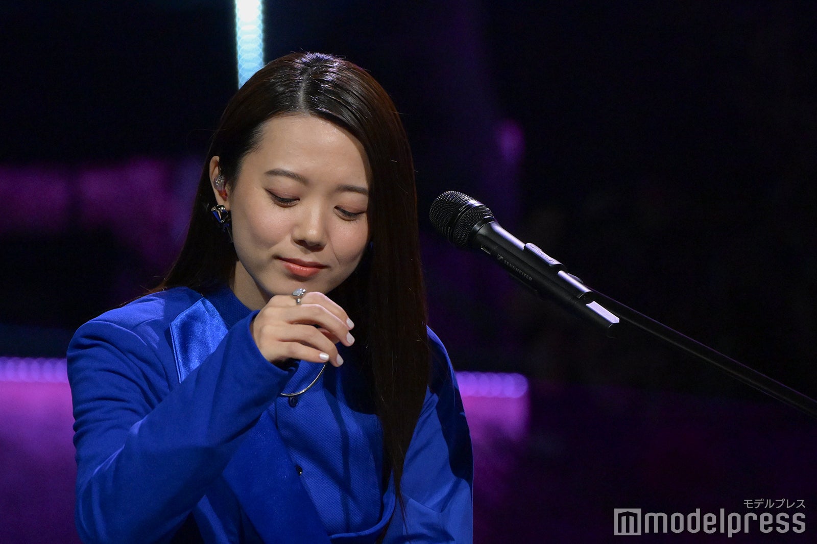 （C）モデルプレス