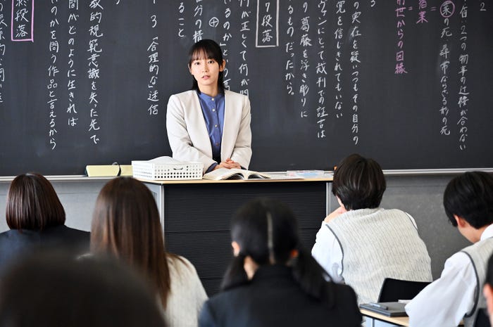 吉岡里帆「御上先生」(C)TBS