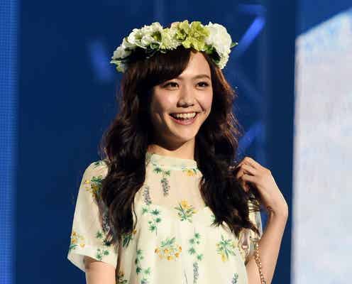 松井愛莉で開幕 “透け感”花柄ワンピでトップバッター<神コレ2016S/S>