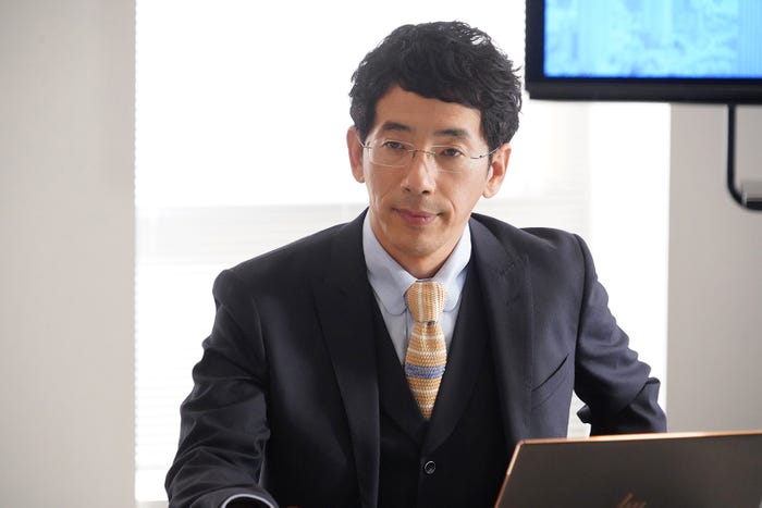 野間口徹/「悪女(わる)~働くのがカッコ悪いなんて誰が言った?~」第7話より(C)日本テレビ