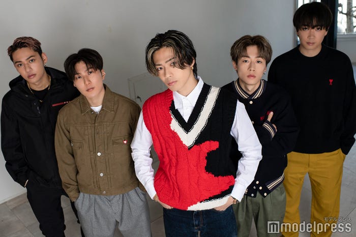 コムドット(ひゅうが、あむぎり、やまと、ゆうた、ゆうま)(C)モデルプレス