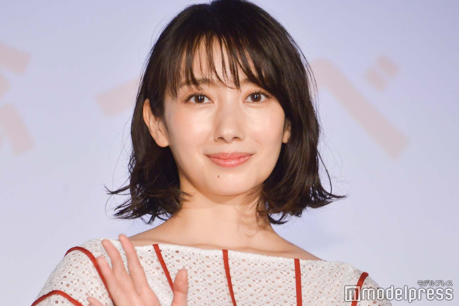 波瑠、現場での意外な一面明かされ照れ「やめてよ」＜恋に落ちたおひとりさま～スタンダールの恋愛論～＞