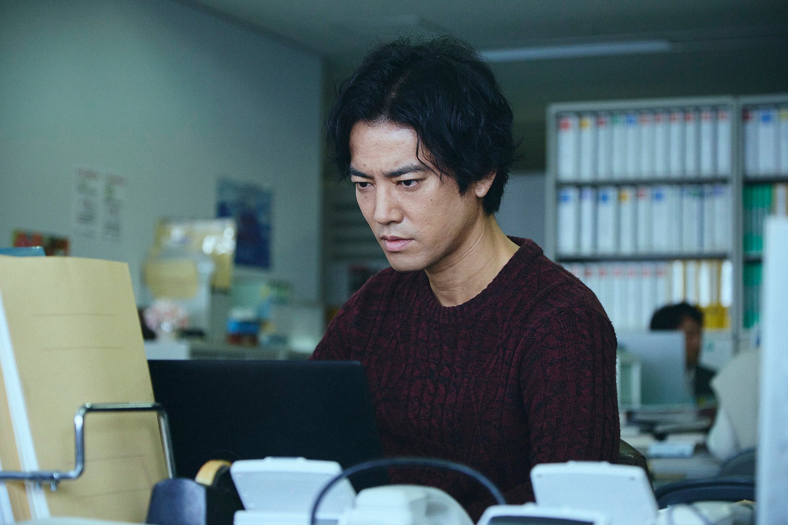 桐谷健太「Qrosの女」第7話（C）「Qrosの女」製作委員会