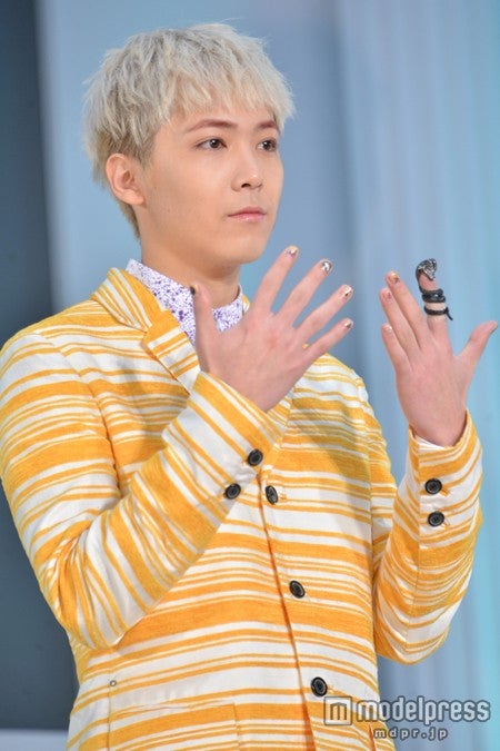 イ・ホンギ（授賞式）