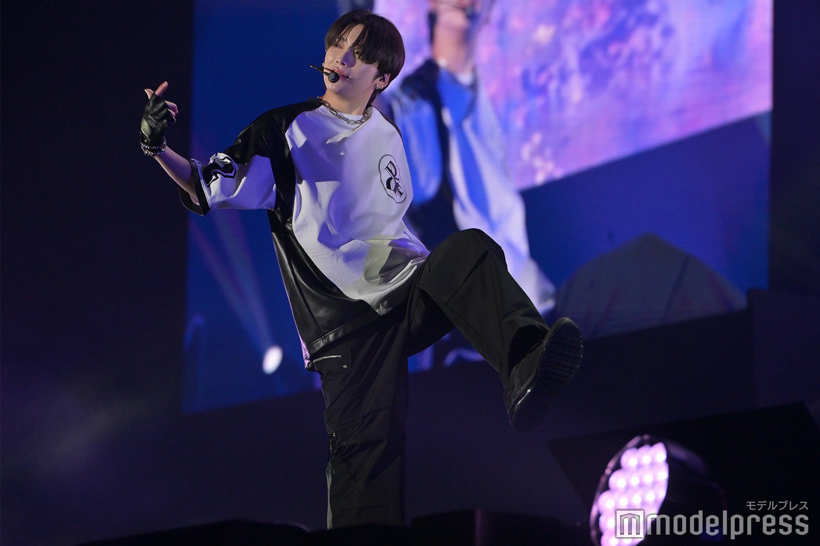 YUMA「BEAT AX」&TEAM（C）モデルプレス