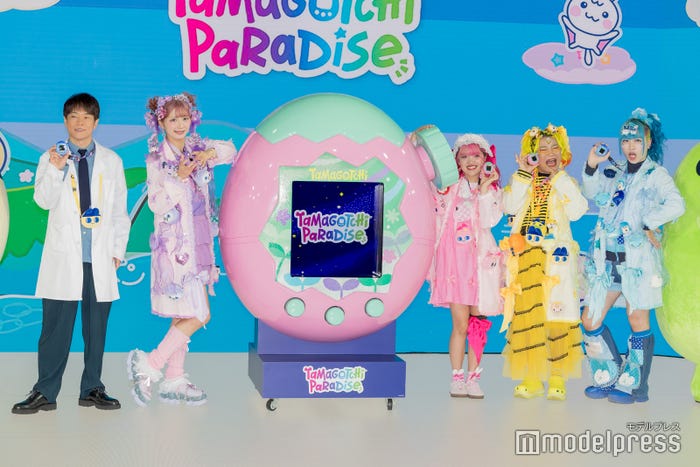 陣内智則、しなこ、あぃりDX、しんぢくん、だーご(C)モデルプレス