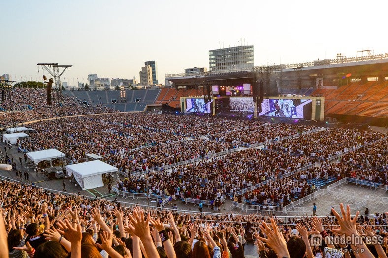 MAN WITH A MISSIONのライブの様子（C）Nobuyuki Kobayashi