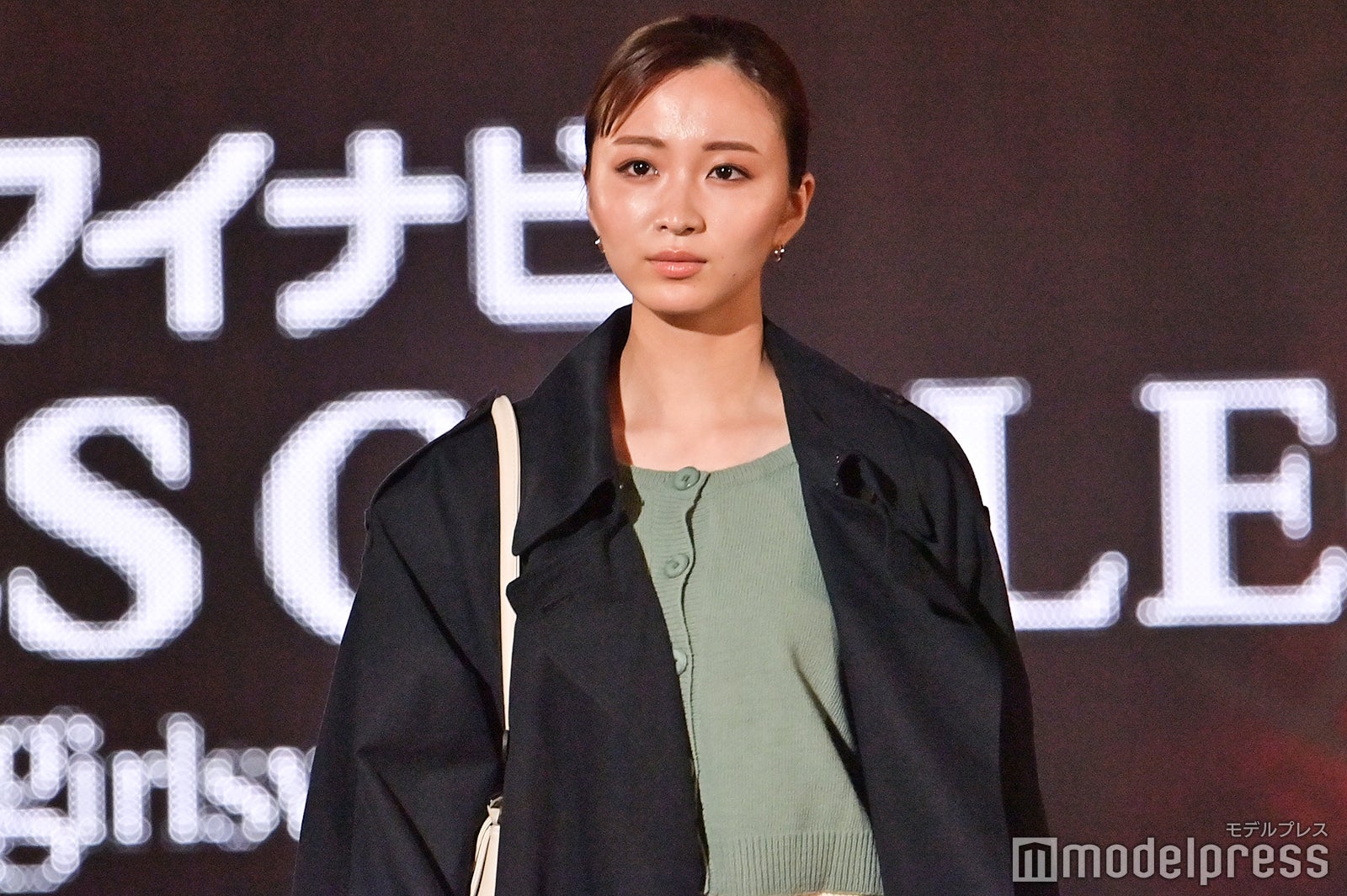 （C）モデルプレス