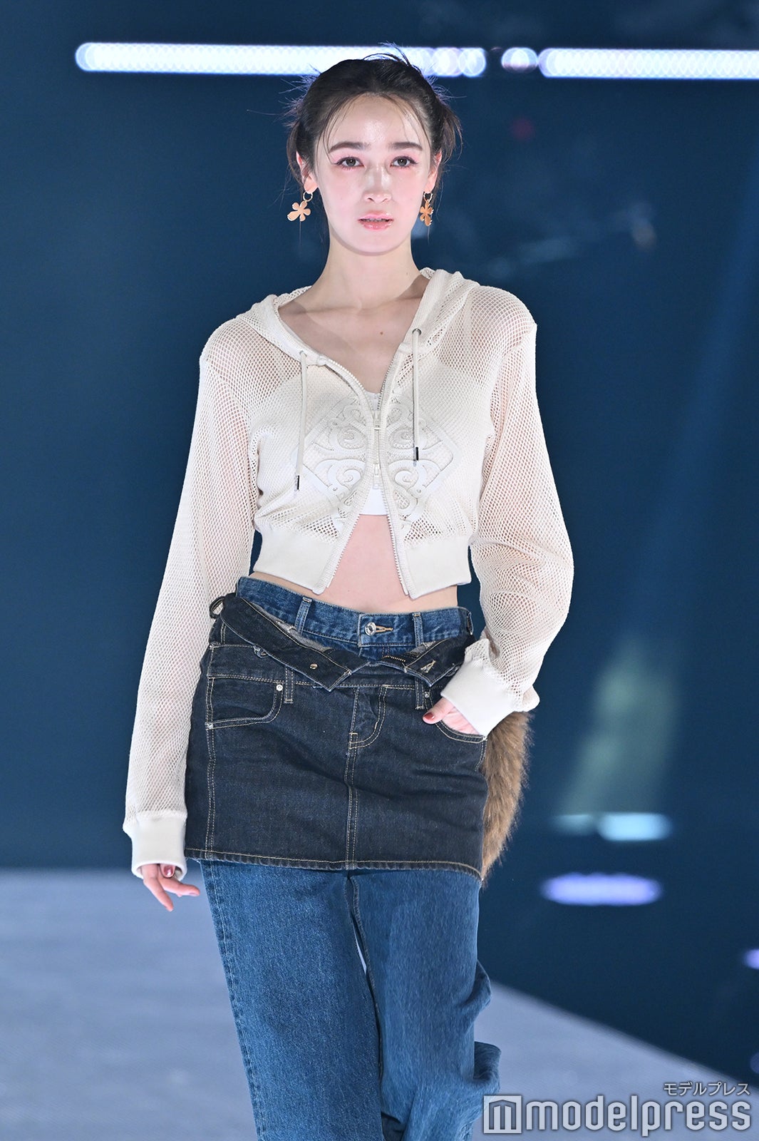 （C）モデルプレス