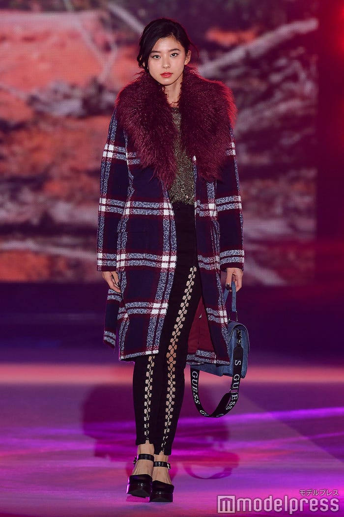 朝比奈彩(C)モデルプレス