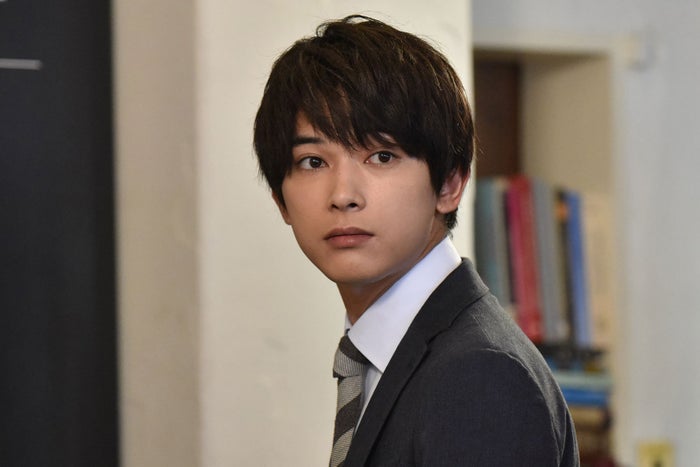 波瑠主演「サバイバル・ウェディング」3つの見どころ 吉沢亮の「年下イケメン王子」風間俊介の「離れがたい元カレ」それとも…?胸キュンシーンにも期待<第1話レビュー>