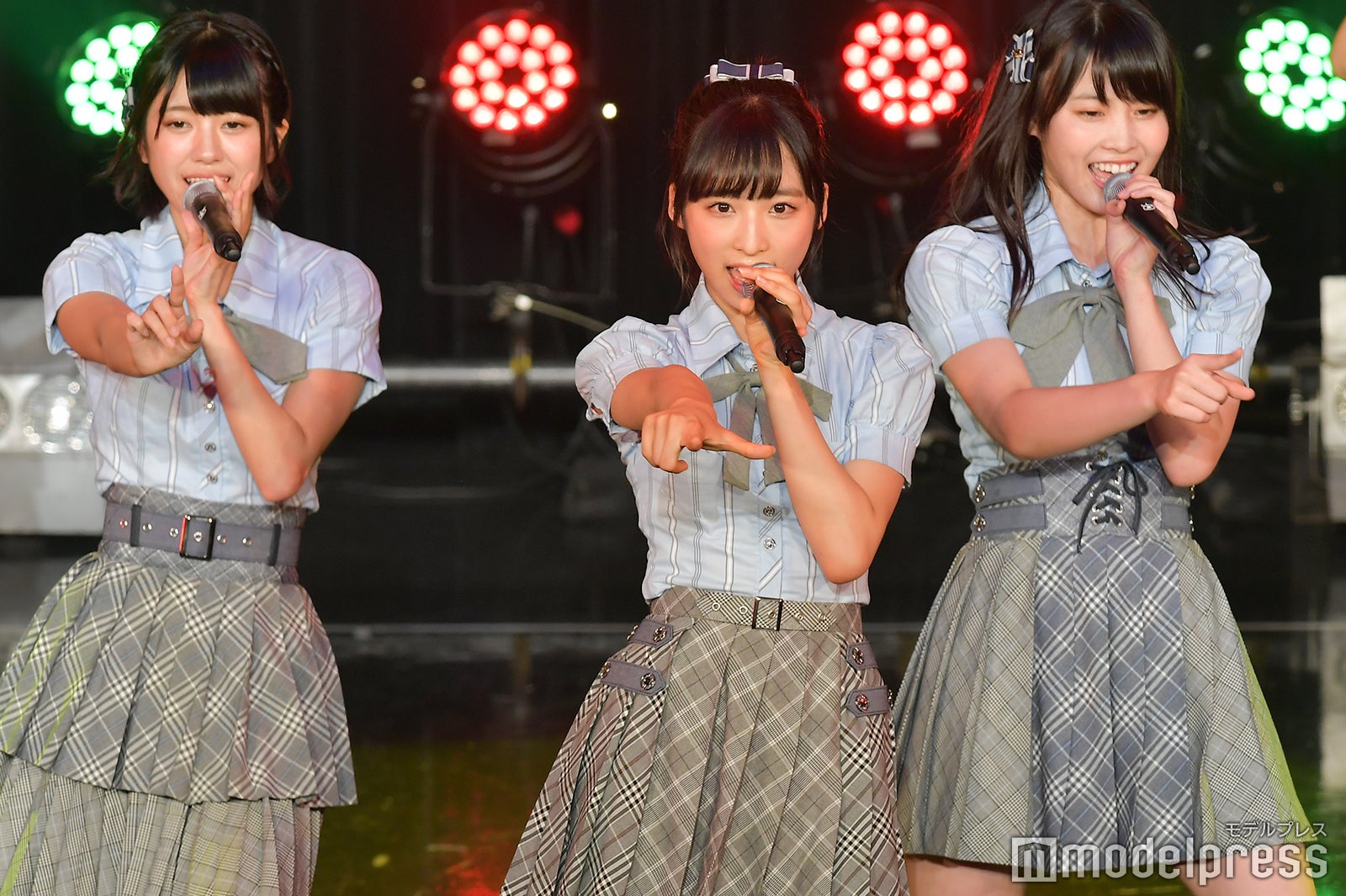 大西桃香、小栗有以、岡部麟／AKB48チーム8「TOKYO IDOL FESTIVAL 2018」 （C）モデルプレス