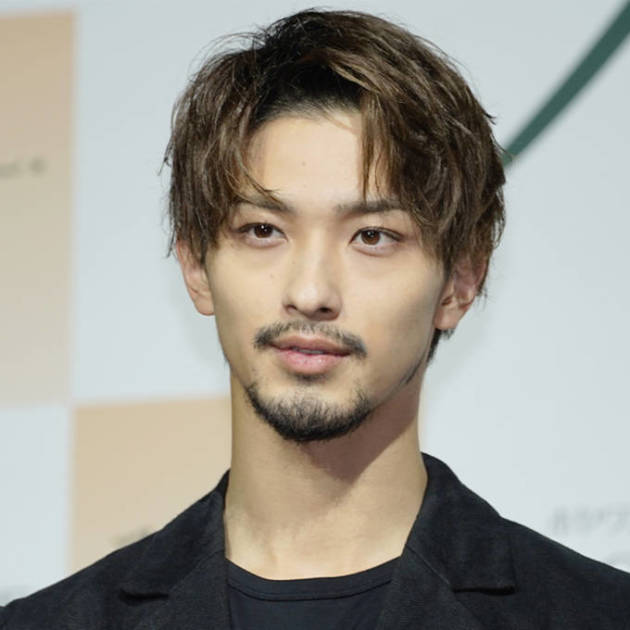 TAKEさま専用:横浜流星:DVD「愛唄」・ポストカード・FCグッズ・雑誌