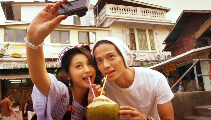 ゆきぽよ、久保裕丈/「バチェラー・ジャパン」シーズン1より(C)2016 Warner Bros. International Television Production Limited. All rights reserved.(C)YD Creation All rights reserved