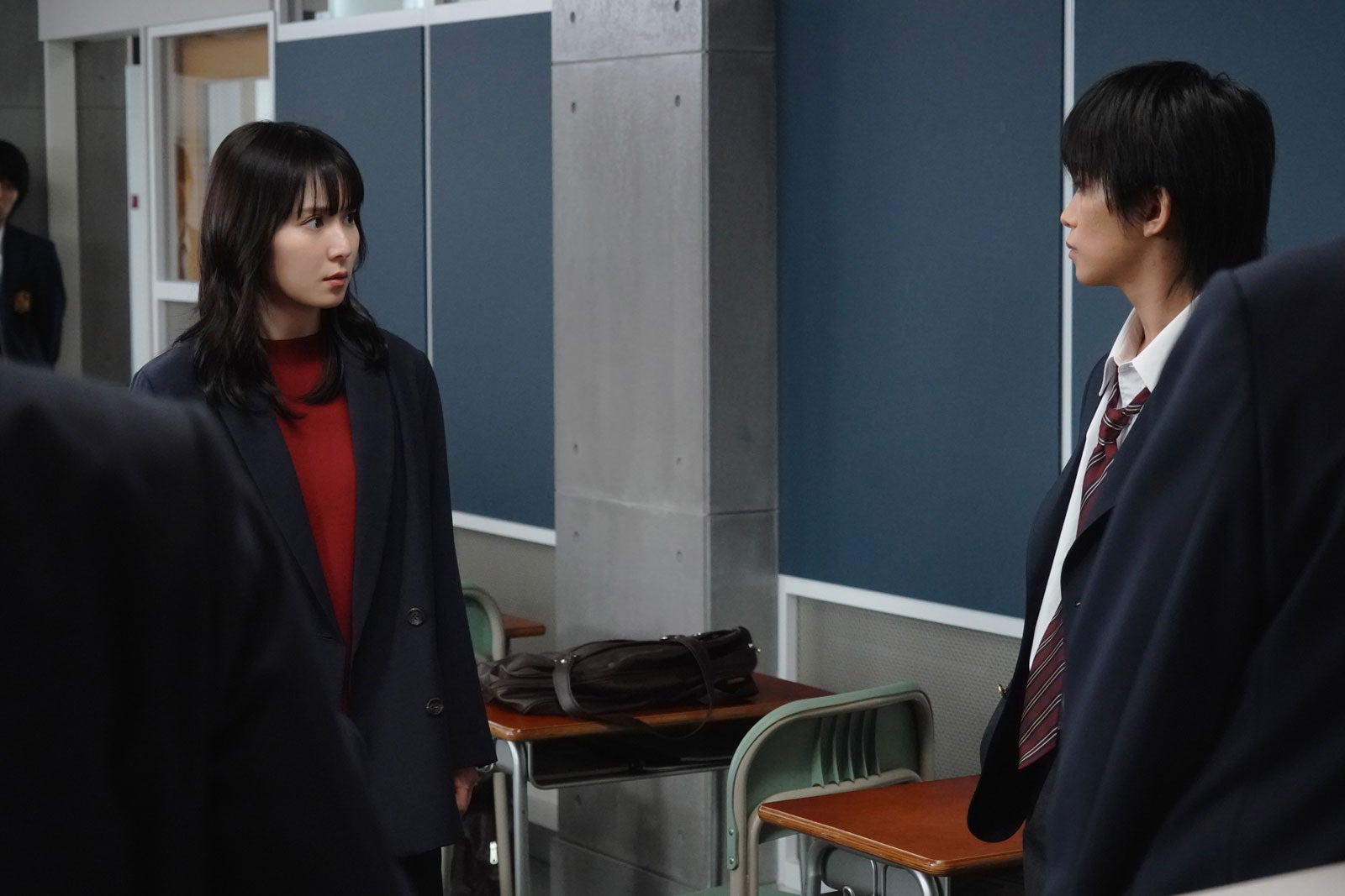 松岡茉優、加藤清史郎「最高の教師 1年後、私は生徒に■された」第8話より（C）日本テレビ