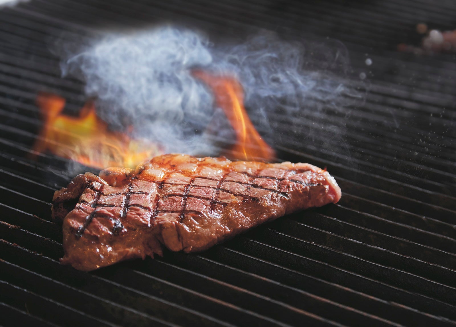 アンガス・エイジングステーキ／画像提供：ユニバーサル・スタジオ・ジャパン